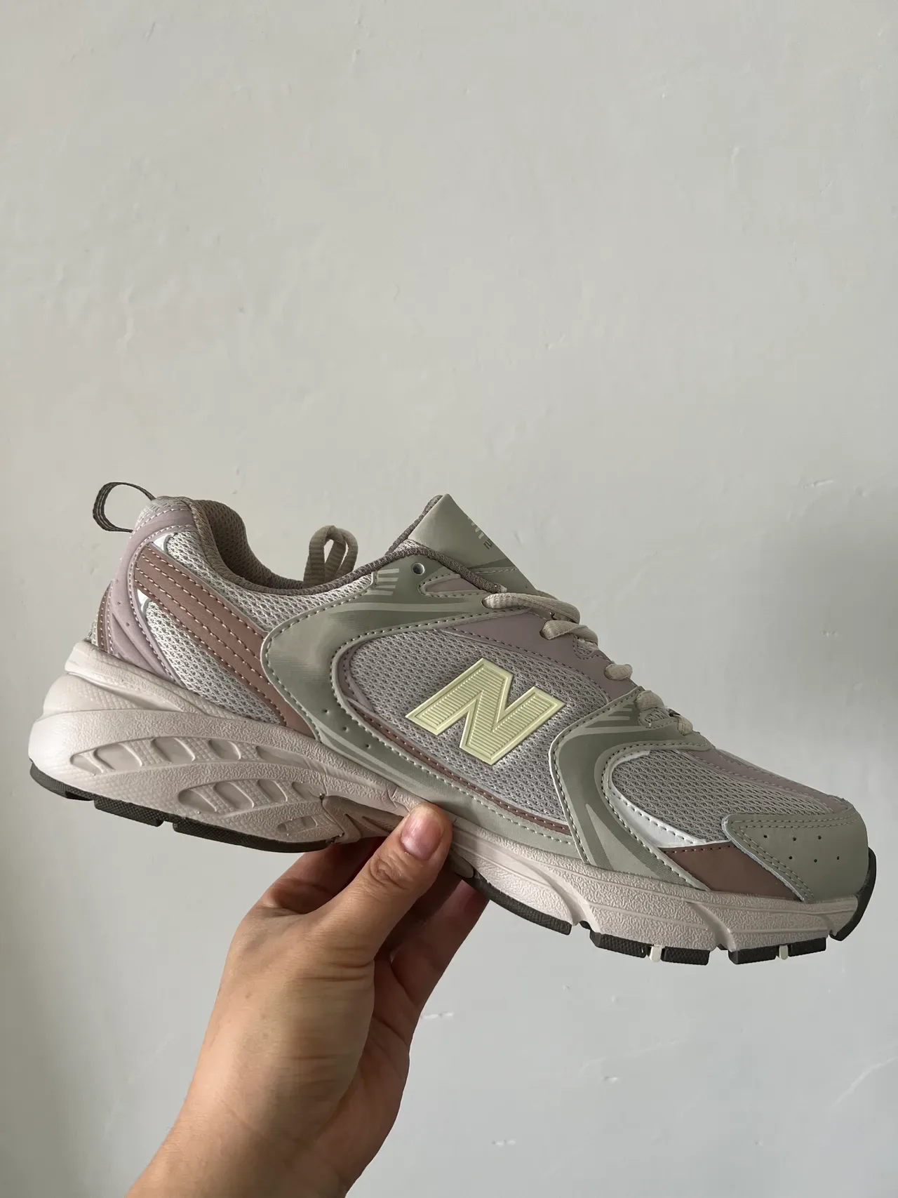 New Balance 530 Pastel Gray Mauve Lifestyle Sneakers 5