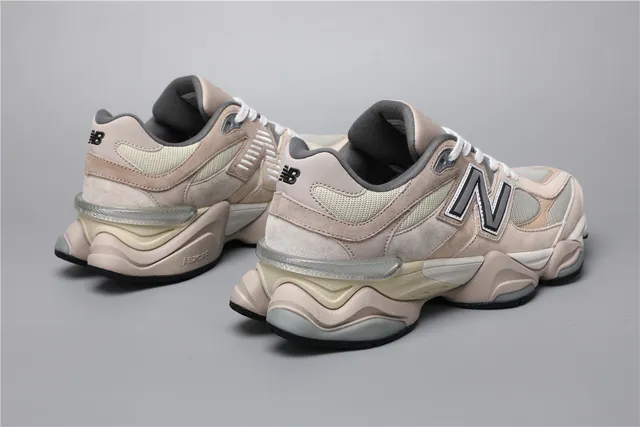 New Balance 9060 tênis chunky bege e cinza 3