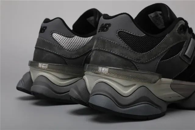 New Balance 9060 Negro Gris Zapatillas Lifestyle 2