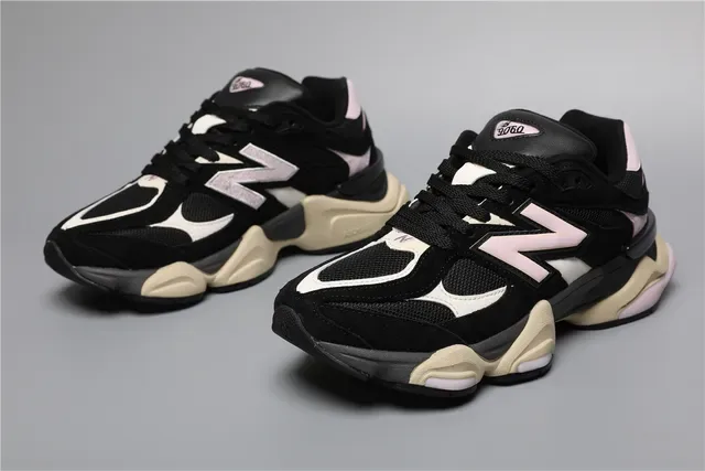 New Balance 9060 preto branco rosa tênis lifestyle 5