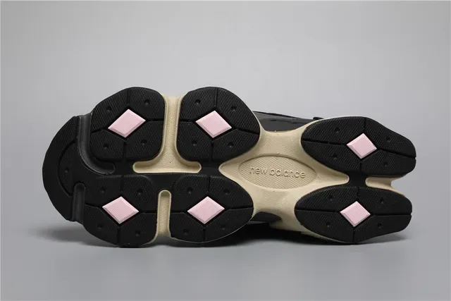 New Balance 9060 preto branco rosa tênis lifestyle 6