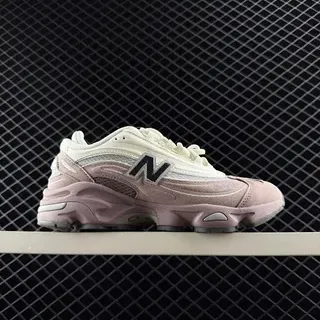 New Balance 9060 灰粉厚底鞋