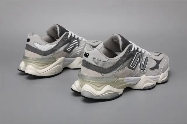 New Balance 9060 Tênis Lifestyle Cinza e Branco 3