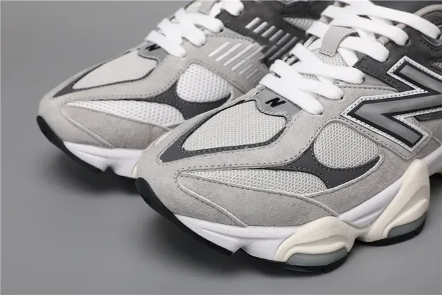 New Balance 9060 Tênis Lifestyle Cinza e Branco 4