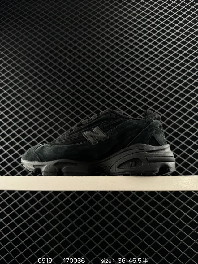 New Balance 9060 أحادي اللون أسود حذاء رياضي سميك 4