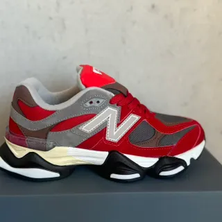 New Balance 9060 أحمر رمادي حذاء رياضي سميك