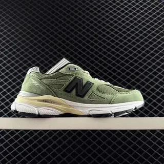 New Balance 990 橄榄绿麂皮和网布厚底运动鞋