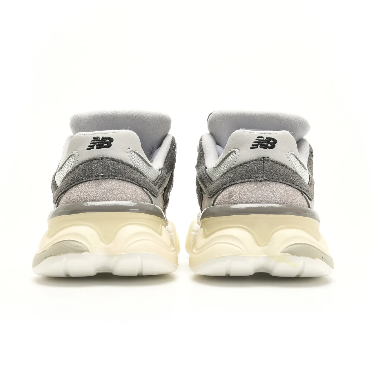 New Balance Blue Beige Multi-Layered Sole Oversized N Logo Chunky Sneakers 15