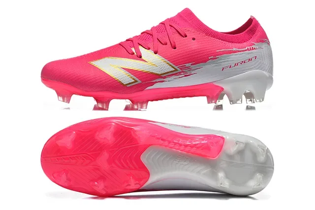 New Balance Furon Chaussures de football upper knit rose blanc crampons coniques moulés terrain ferme 9