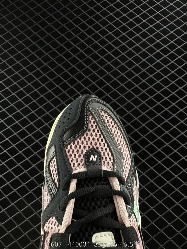 New Balance M1906 Noir Multicolore Maille Stratifiée Et Overlays Synthétiques Semelle Intermédiaire Ridgée Baskets Chunky 2