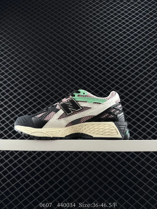 New Balance M1906 Noir Multicolore Maille Stratifiée Et Overlays Synthétiques Semelle Intermédiaire Ridgée Baskets Chunky 4