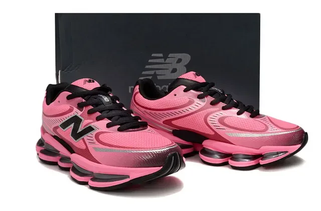 New Balance Pink Black Segmented Transparent Cushioning Mesh And Synthetic Overlay Upper Lifestyle Sneakers 5