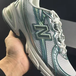New Balance Blanco Verde Malla Superior Capas Sintéticas Superpuestas Zapatos de correr