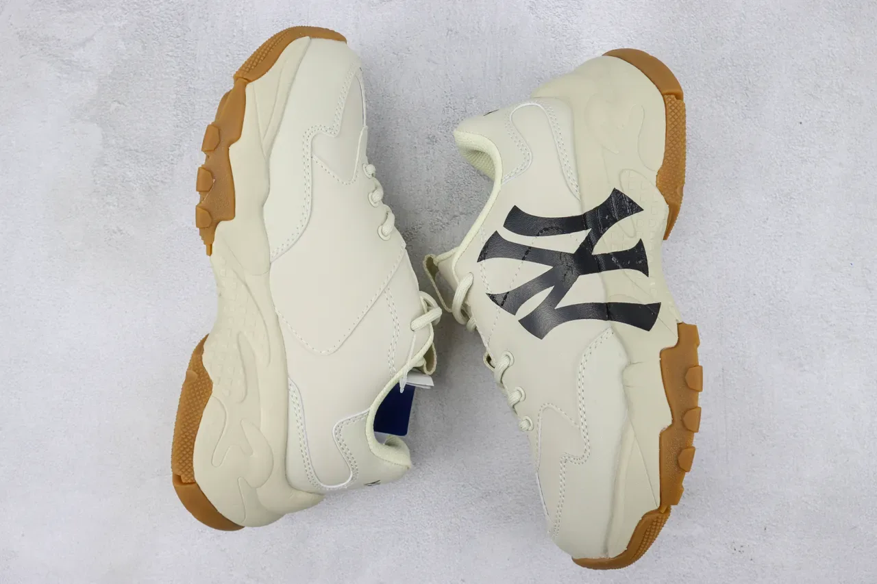 New Era Beige Semelle Noire Tige Cuir et Maille Sneakers Chunky 2