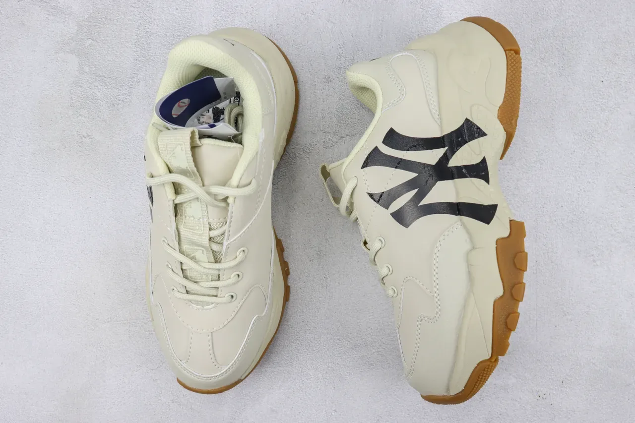 New Era Beige Semelle Noire Tige Cuir et Maille Sneakers Chunky 3