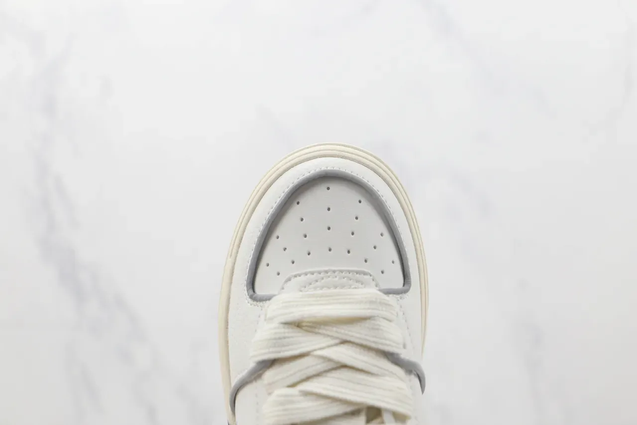 New Era NY Logo Platform Lifestyle Sneakers 6