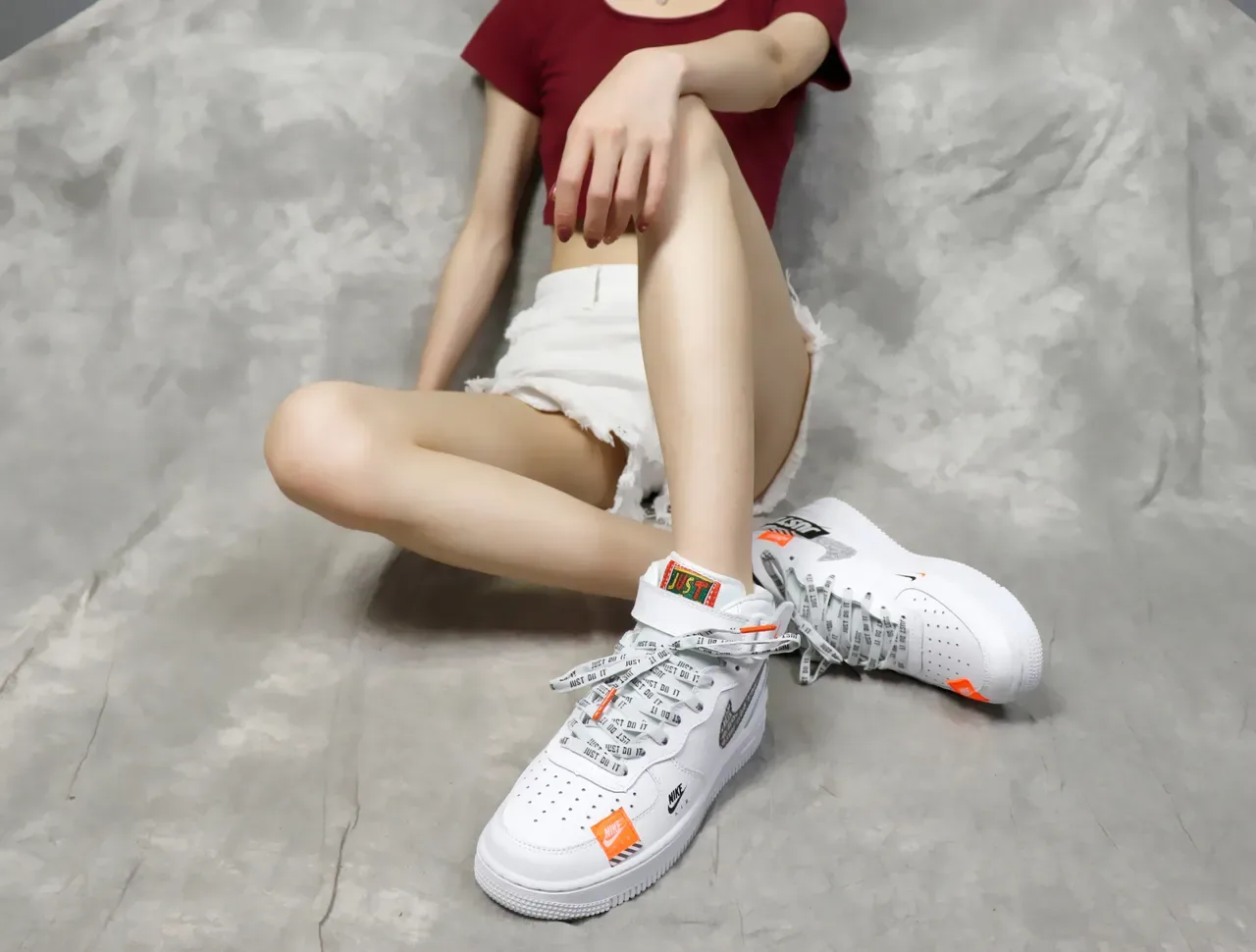 Nike Air Force 1 High Blanc Orange Graphique Sneakers Lifestyle 7