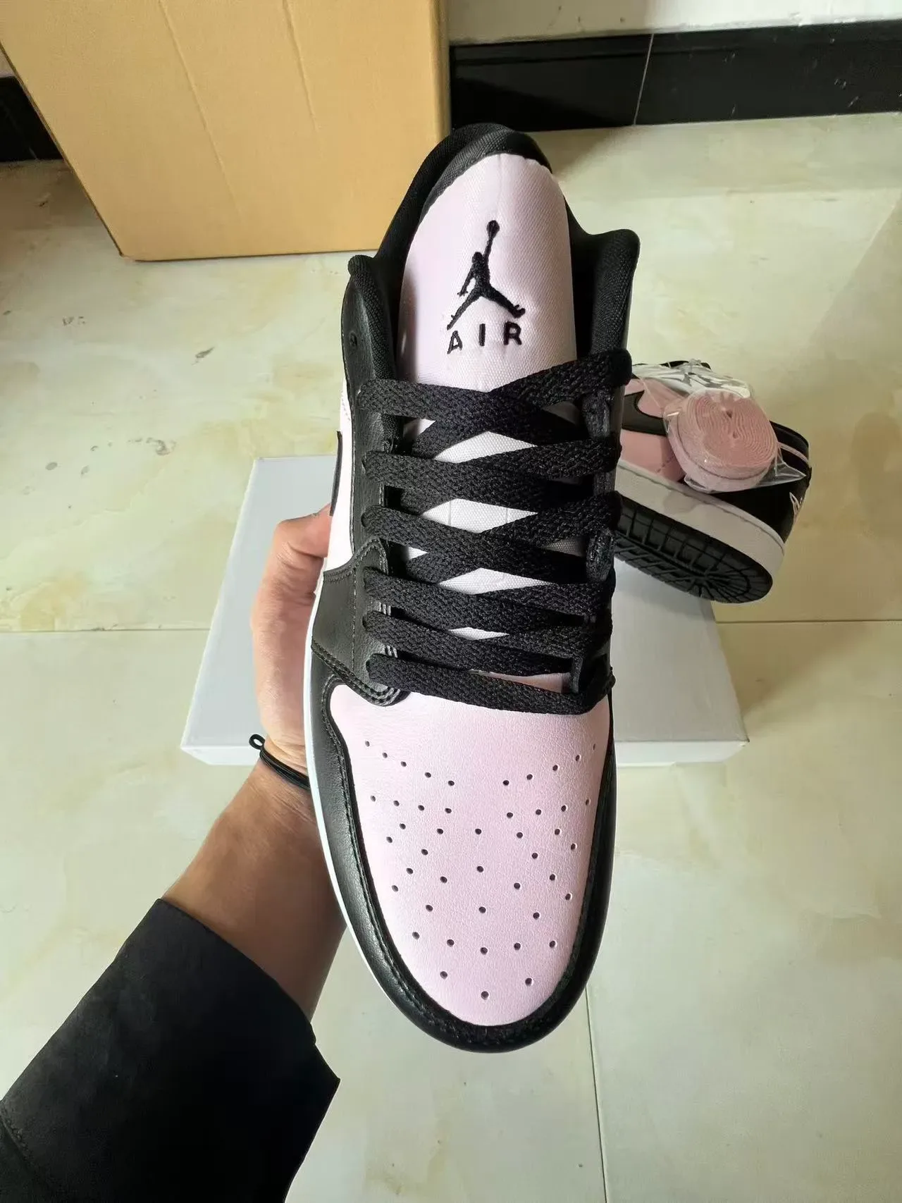 Nike Air Jordan 1 Black Pink Lifestyle Sneakers 3