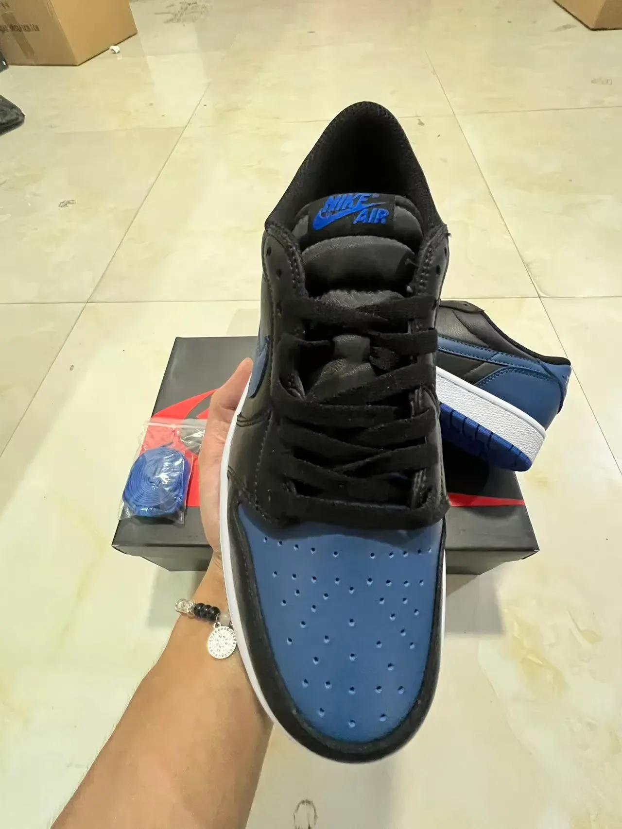 Nike Air Jordan 1 Black Royal Blue White sneakers lifestyle 3