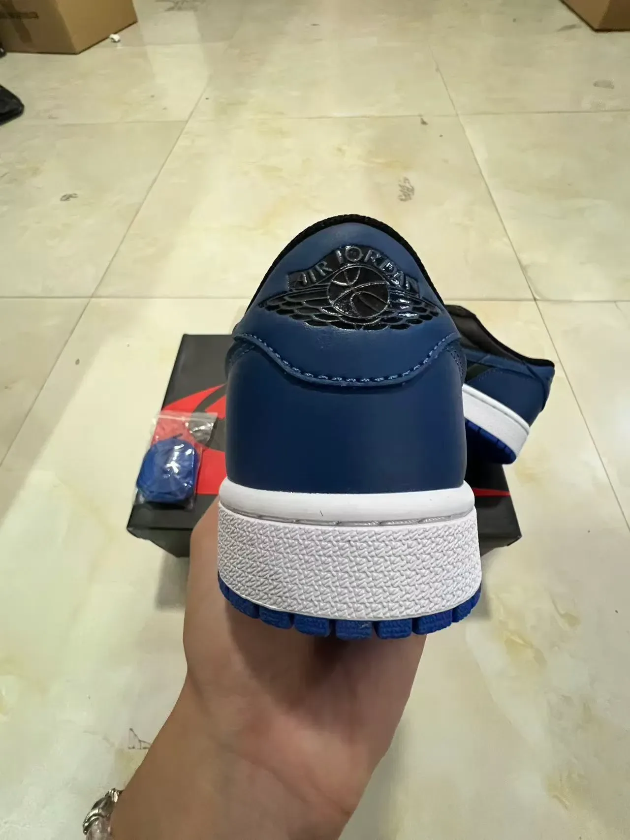 Nike Air Jordan 1 Black Royal Blue White sneakers lifestyle 8
