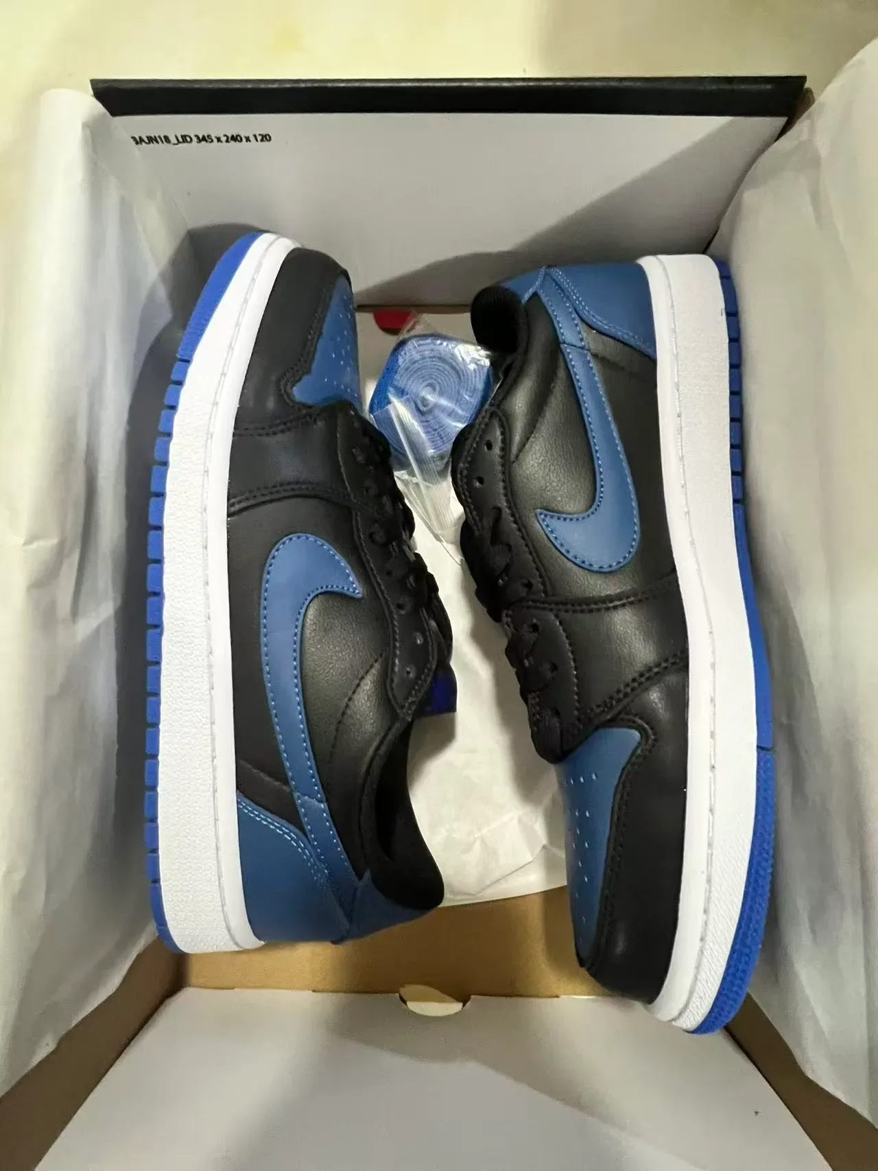 Nike Air Jordan 1 Black Royal Blue White sneakers lifestyle 9