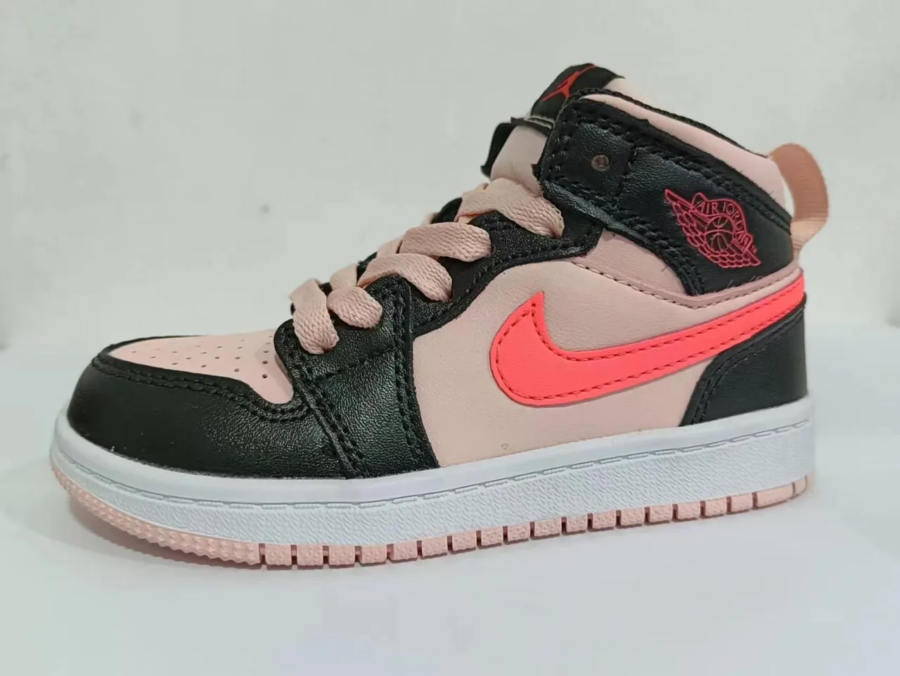Nike Air Jordan 1 High Mauve and White Basketball Shoes 5