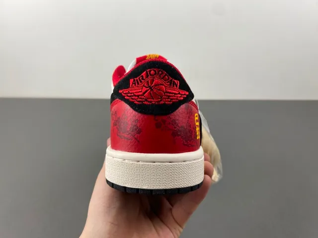 Nike Air Jordan 1 Low Beige Red Floral Embroidery Lifestyle Sneakers 4
