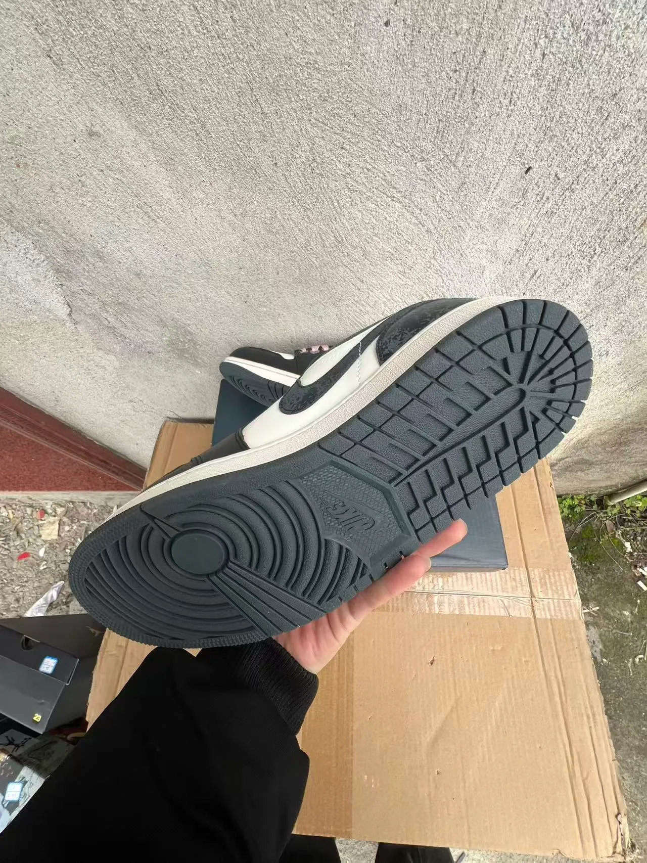 Nike Air Jordan 1 Low Black White Distressed Overlay Lifestyle Sneakers 6