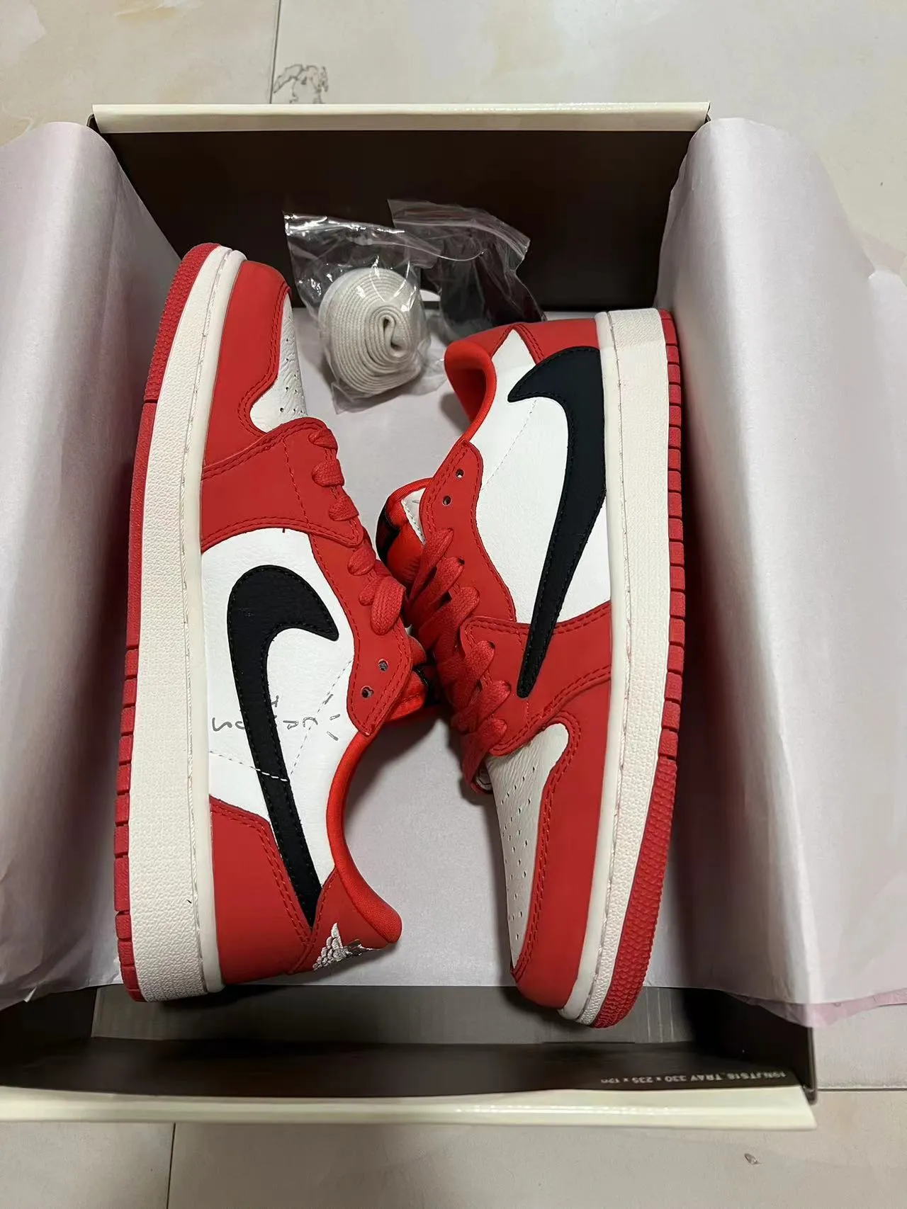 Nike Air Jordan 1 Red White Black Lifestyle Sneakers 9