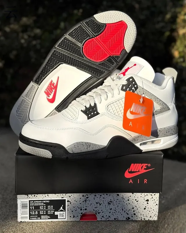 Nike Air Jordan 4 Blanches Grises Noires Chaussures de Basketball 12