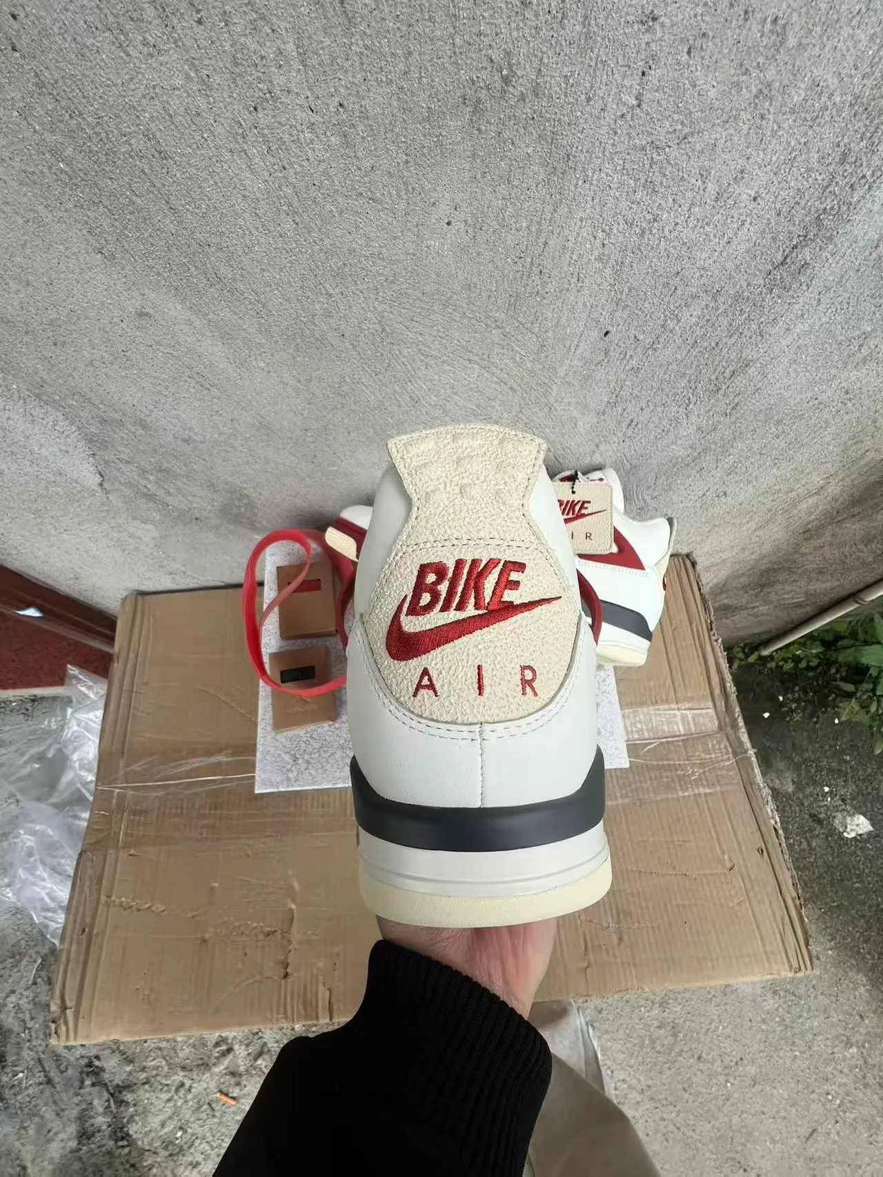 Nike Air Jordan 4 White Red Black Basketball Shoes 8