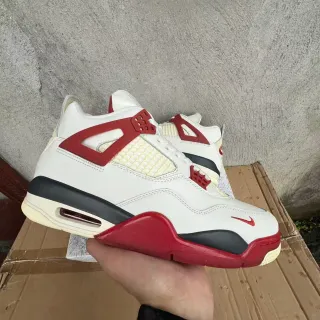 Nike Air Jordan 4 White Red Black 篮球鞋