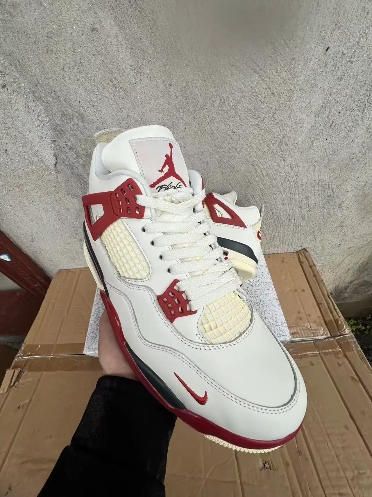 Nike Air Jordan 4 White Red Black Basketball Shoes 2
