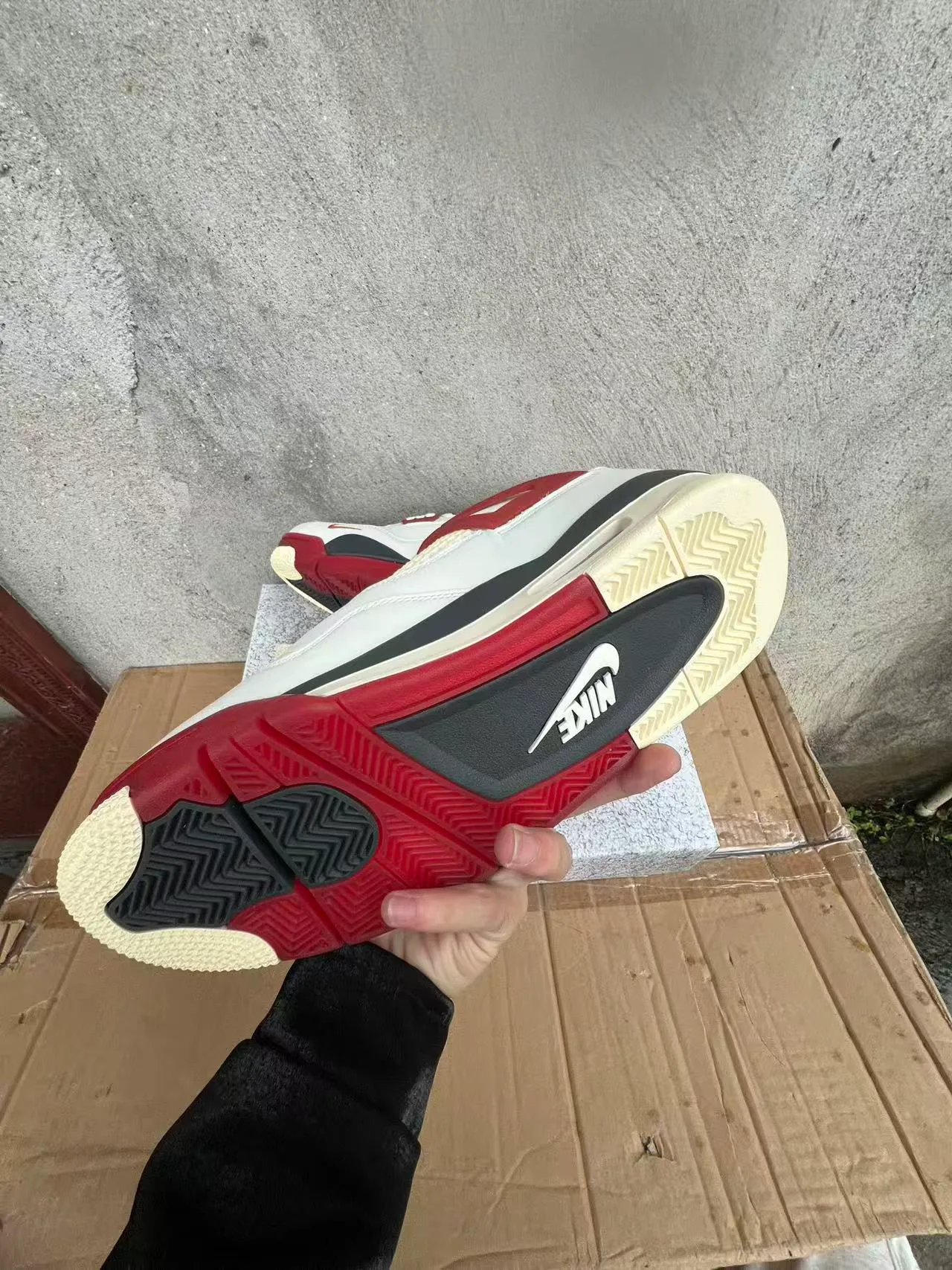 Nike Air Jordan 4 White Red Black Basketball Shoes 6