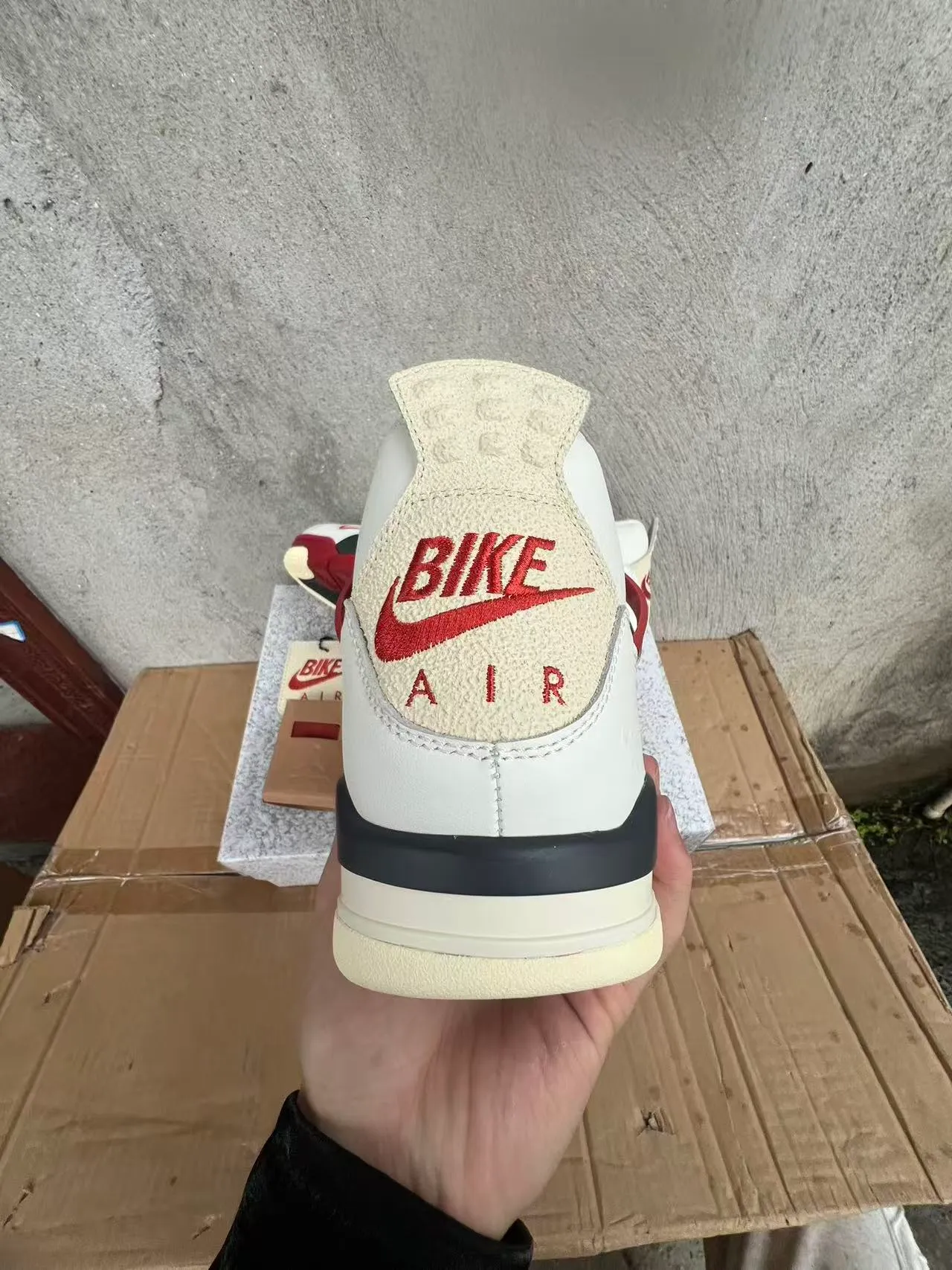 Nike Air Jordan 4 White Red Black Basketball Shoes 8