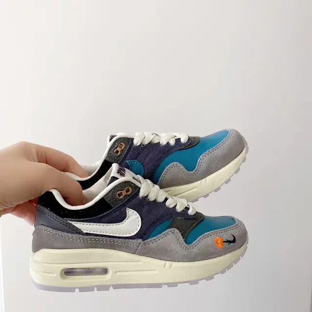 Nike Air Max 1 Light Blue White Glitter Swoosh Lifestyle Sneakers 13