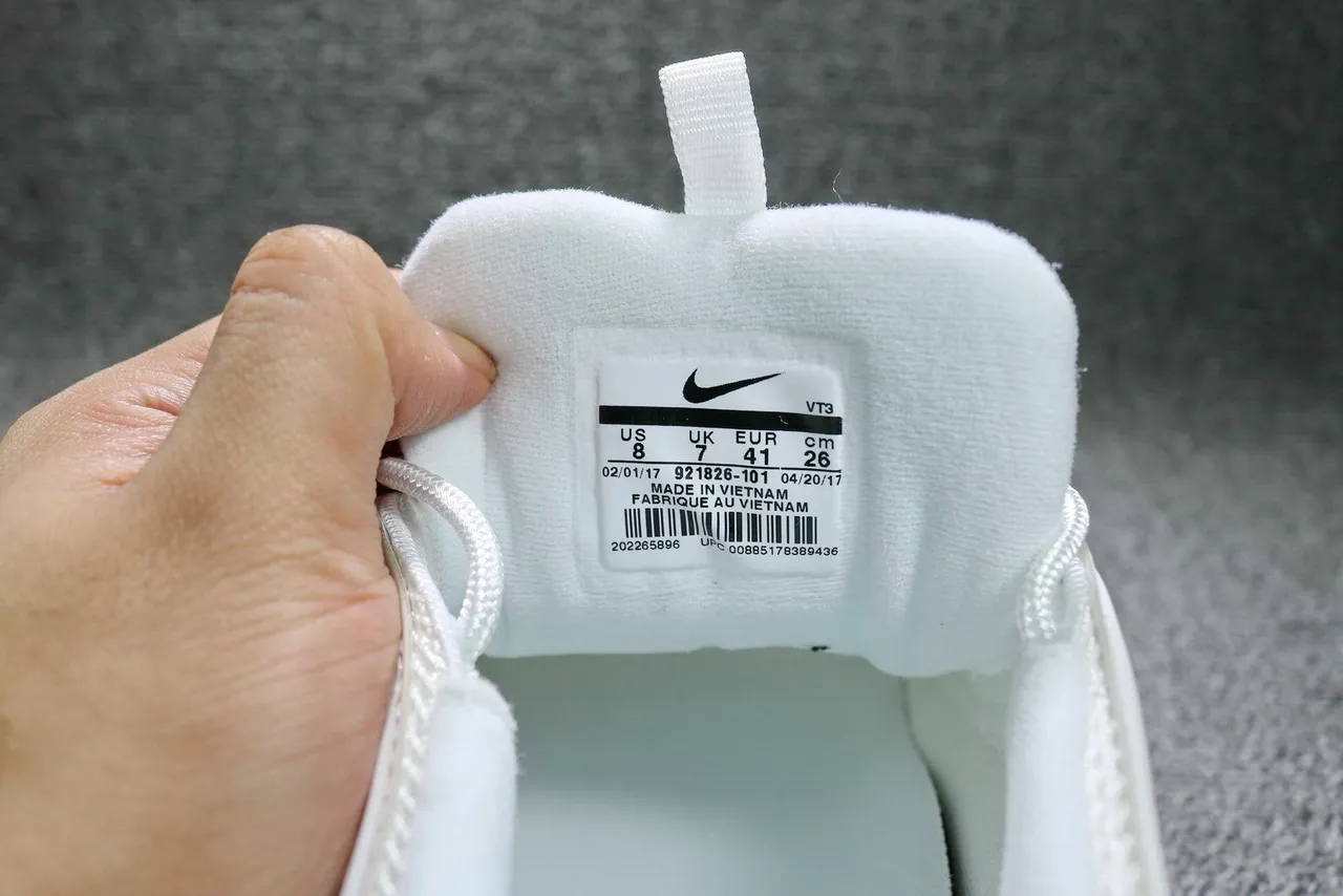 Nike Air Max 97 White Metallic Silver Lifestyle Sneakers 21
