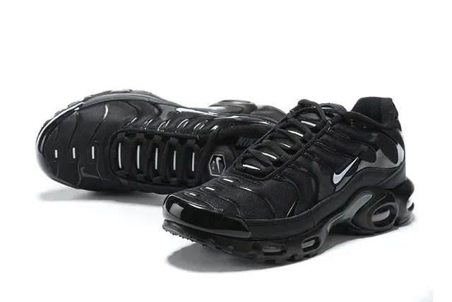 Nike Air Max Plus Black Yellow Lifestyle Sneakers 11