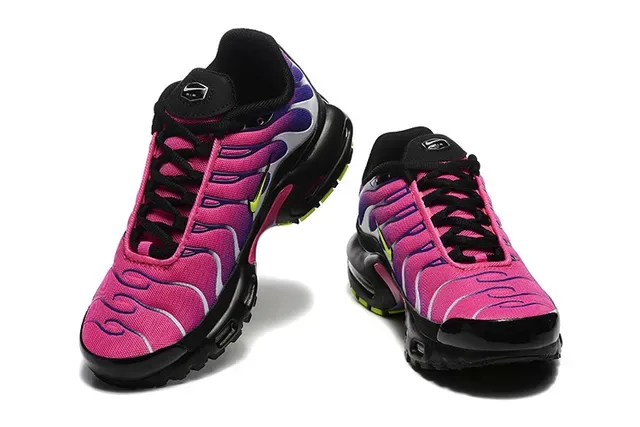 Nike Air Max Plus Gradient Purple Pink Lifestyle Sneakers 4