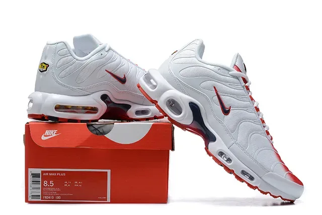 Nike Air Max Plus Gradient Purple Pink Lifestyle Sneakers 24