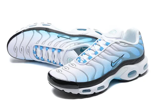 Nike Air Max Plus Light Blue and White Lifestyle Sneakers 5