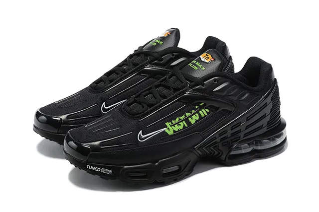 Nike Air Max Plus Tuned Black Lime Green Lifestyle Sneakers 3