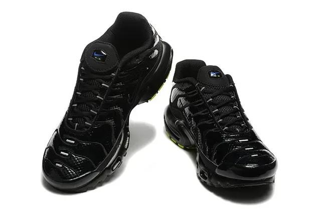 Nike Air Max Plus White and Light Blue Lifestyle Sneakers 5