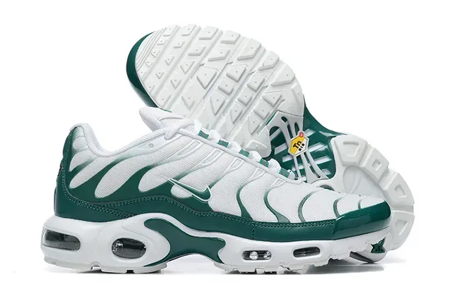 Nike Air Max Plus White and Light Blue Lifestyle Sneakers 12
