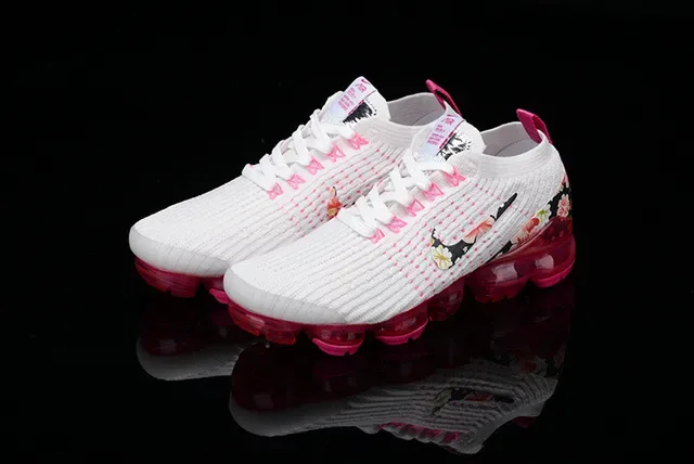Nike Air VaporMax طباعة زهورية أبيض وردي حذاء رياضي أسلوب حياة 15