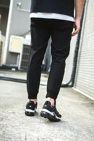 Nike Air VaporMax Plus কালো সাদা লাইফস্টাইল স্নিকার 5