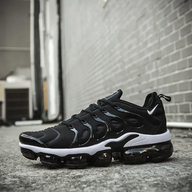 Nike Air VaporMax Plus কালো সাদা লাইফস্টাইল স্নিকার 20