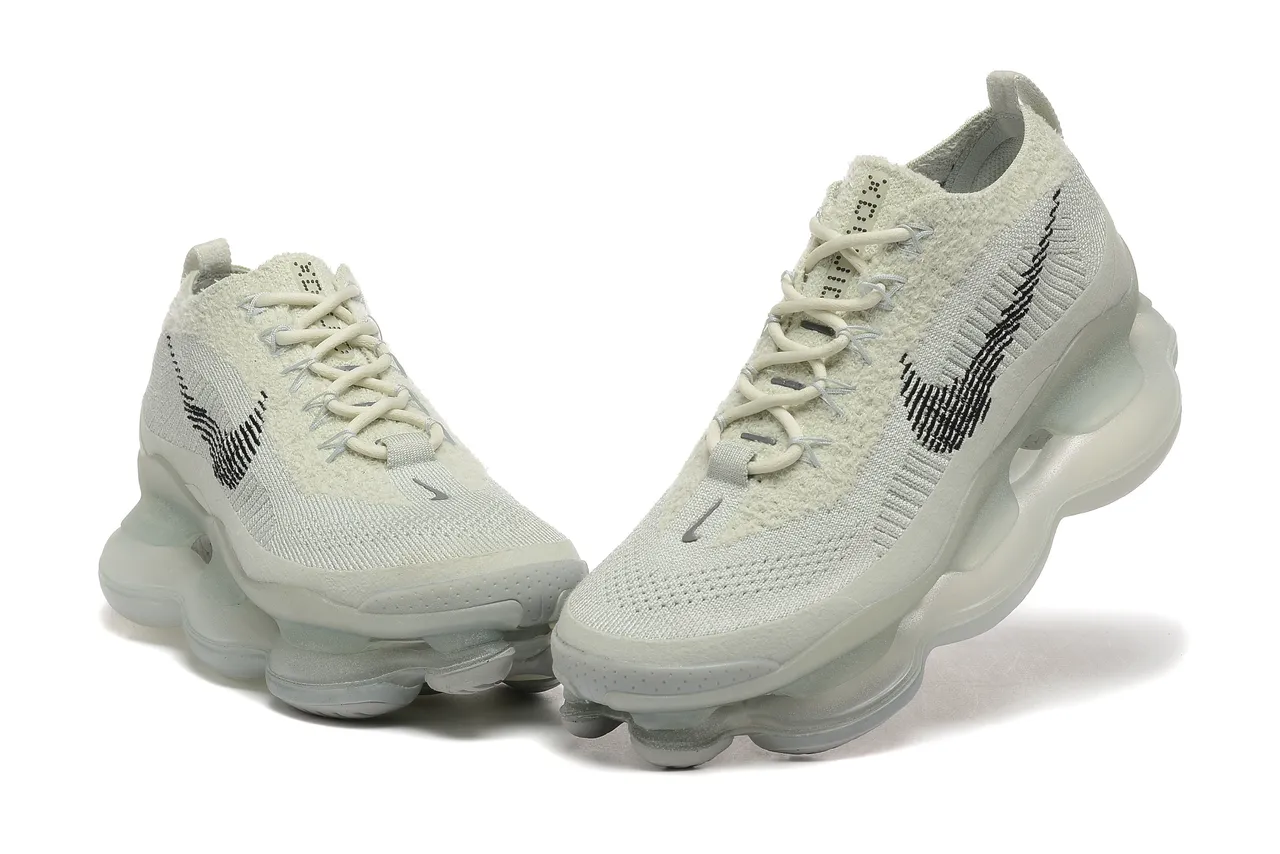 Nike Air VaporMax Plus Off-White Translucent Cushion Lifestyle Sneakers 3