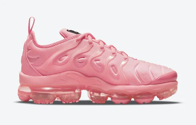 Nike Air VaporMax Plus Pink Monochrome Lifestyle Sneakers 3