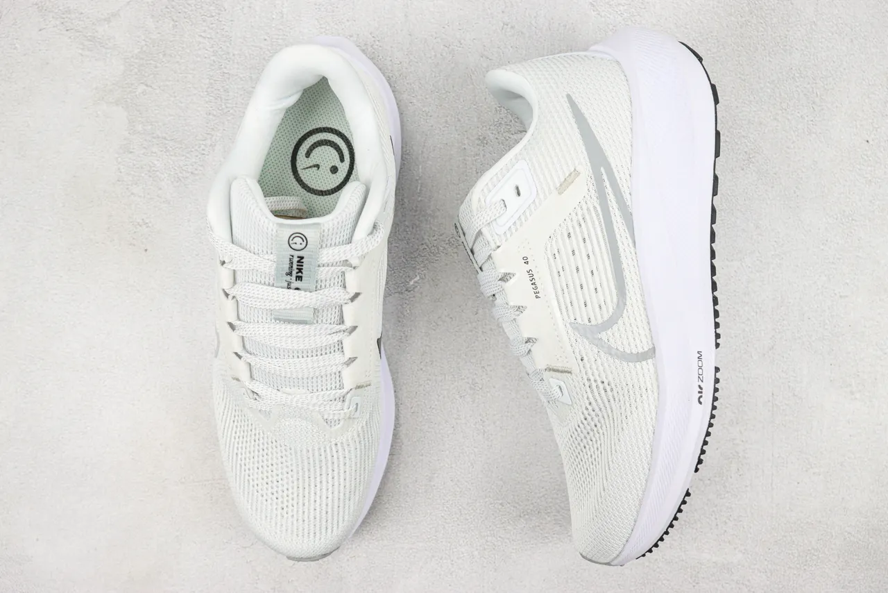 Nike Air Zoom Pegasus 40 Chaussures running Blanc Gris 3